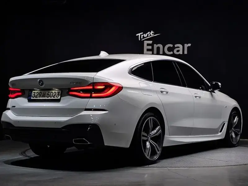 2022 BMW 6 серии с пробегом 90 703 км