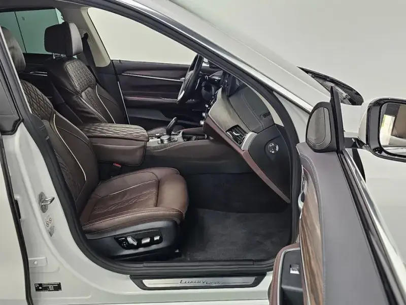 2022 BMW 6 серии с пробегом 57 515 км