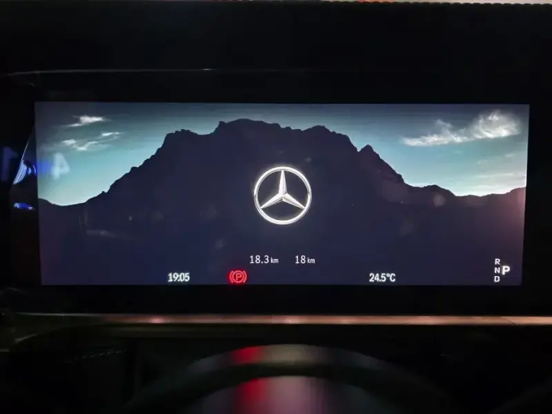 2026 Mercedes-Benz G-Класс с пробегом 17 км