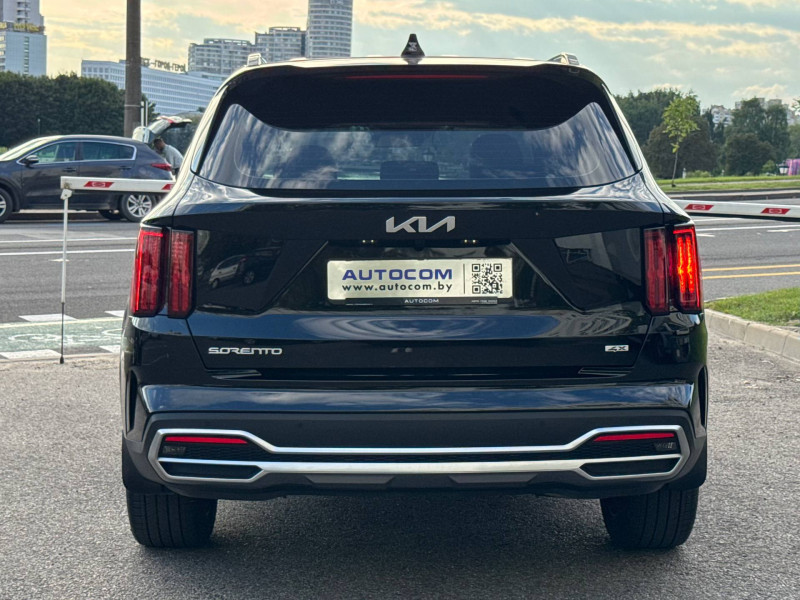 2023 Kia Sorento с пробегом 130 693 км