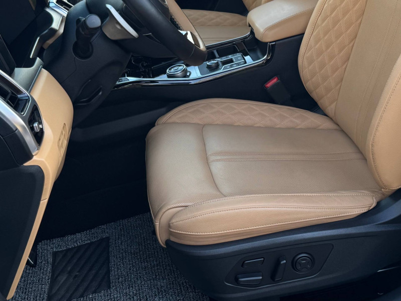 2023 Kia Sorento с пробегом 130 693 км