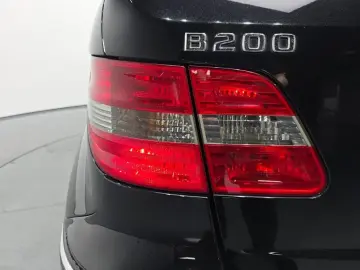 2010 Mercedes-Benz B-Класс с пробегом 166 211 км