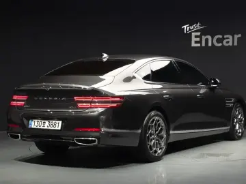 2023 Genesis G80 с пробегом 29 871 км