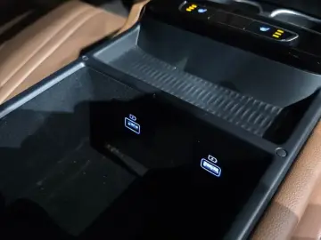 2023 Genesis G80 с пробегом 29 871 км