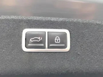 2023 Genesis G80 с пробегом 29 871 км