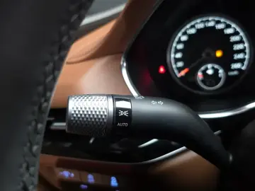 2023 Genesis G80 с пробегом 29 871 км
