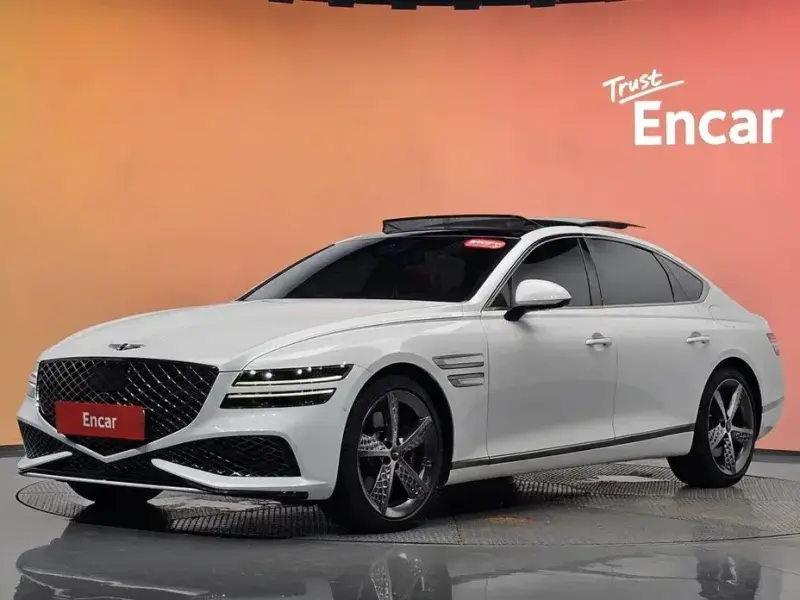 2023 Genesis G80 с пробегом 43 710 км