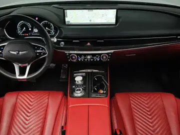 2023 Genesis G80 с пробегом 43 710 км