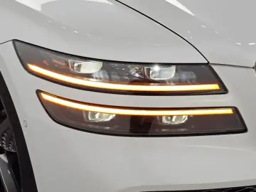 2023 Genesis G80 с пробегом 43 710 км