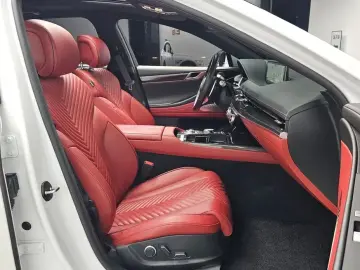 2023 Genesis G80 с пробегом 43 710 км