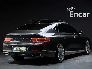 2023 Genesis G80 с пробегом 39 561 км