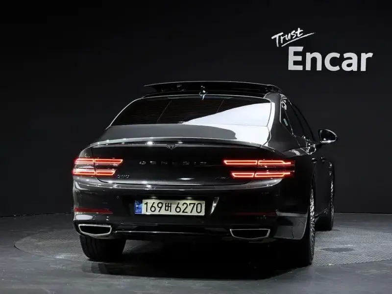 2023 Genesis G80 с пробегом 39 561 км