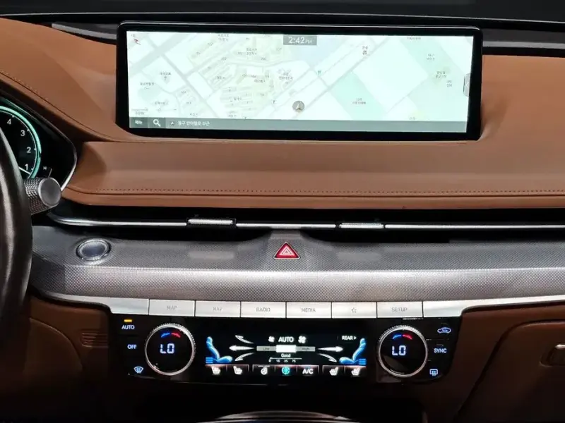 2023 Genesis G80 с пробегом 39 561 км