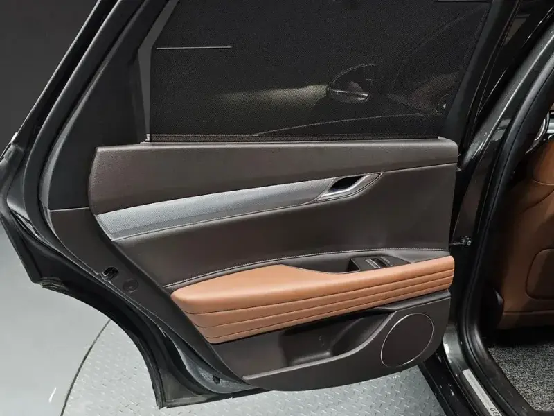 2023 Genesis G80 с пробегом 39 561 км