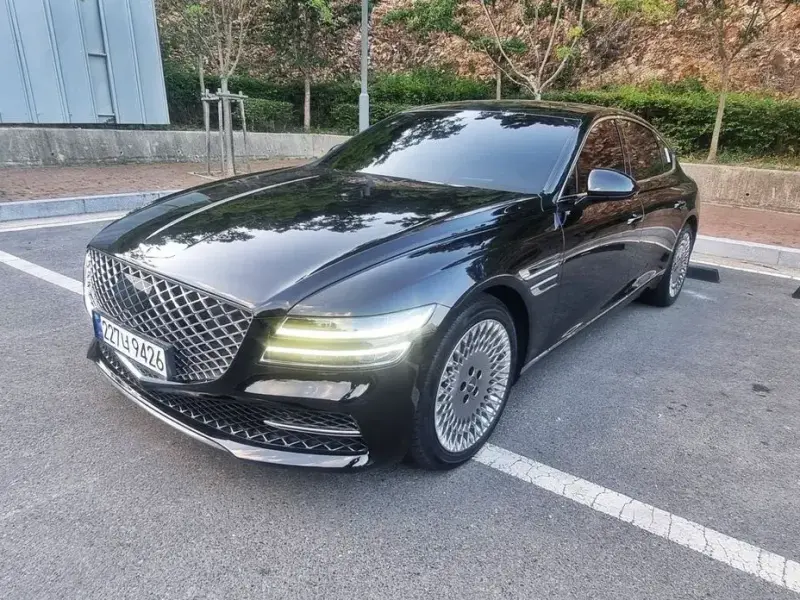 2023 Genesis G80 с пробегом 74 591 км