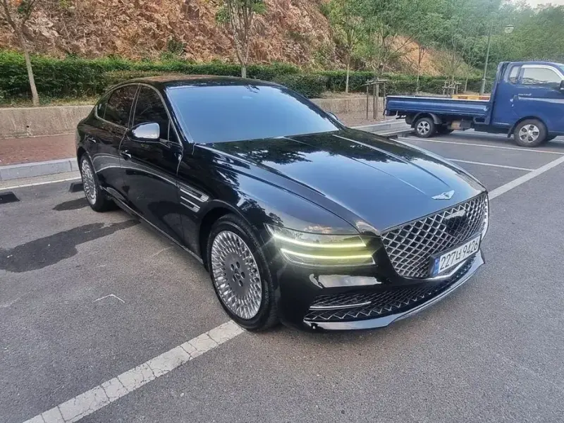 2023 Genesis G80 с пробегом 74 591 км