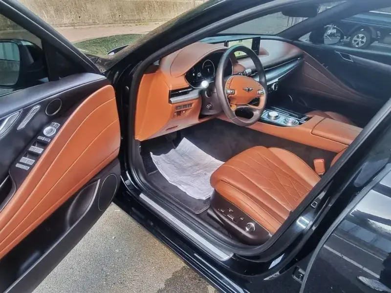 2023 Genesis G80 с пробегом 74 591 км