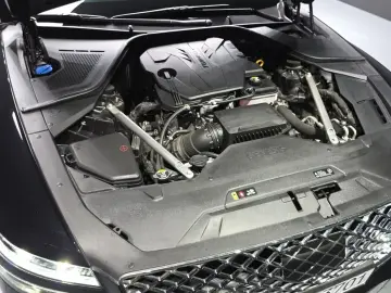 2023 Genesis G80 с пробегом 37 393 км