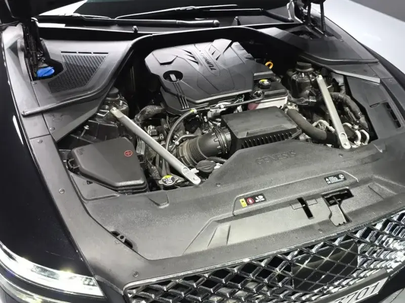 2023 Genesis G80 с пробегом 37 393 км