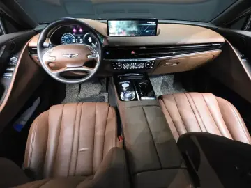 2023 Genesis G80 с пробегом 37 393 км