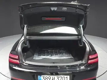 2023 Genesis G80 с пробегом 37 393 км