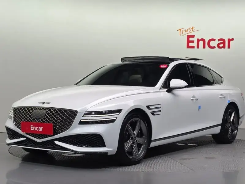2023 Genesis G80 с пробегом 10 558 км