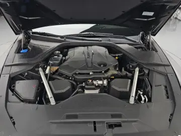2023 Genesis G80 с пробегом 67 324 км