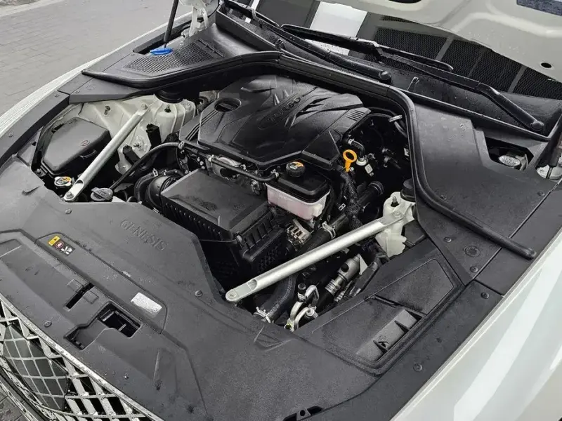 2023 Genesis G80 с пробегом 38 618 км