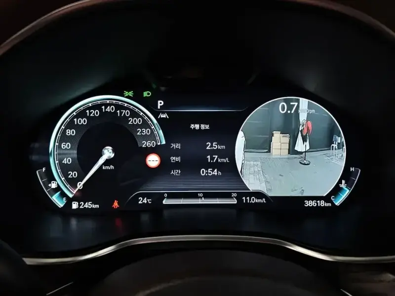2023 Genesis G80 с пробегом 38 618 км