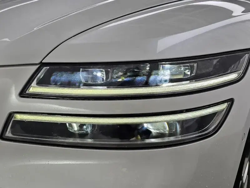 2023 Genesis G80 с пробегом 38 618 км