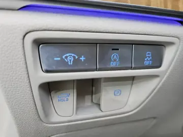 2023 Genesis G80 с пробегом 39 197 км