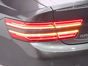 2023 Genesis G80 с пробегом 39 197 км