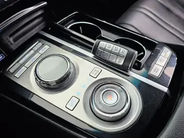 2023 Genesis G80 с пробегом 98 820 км