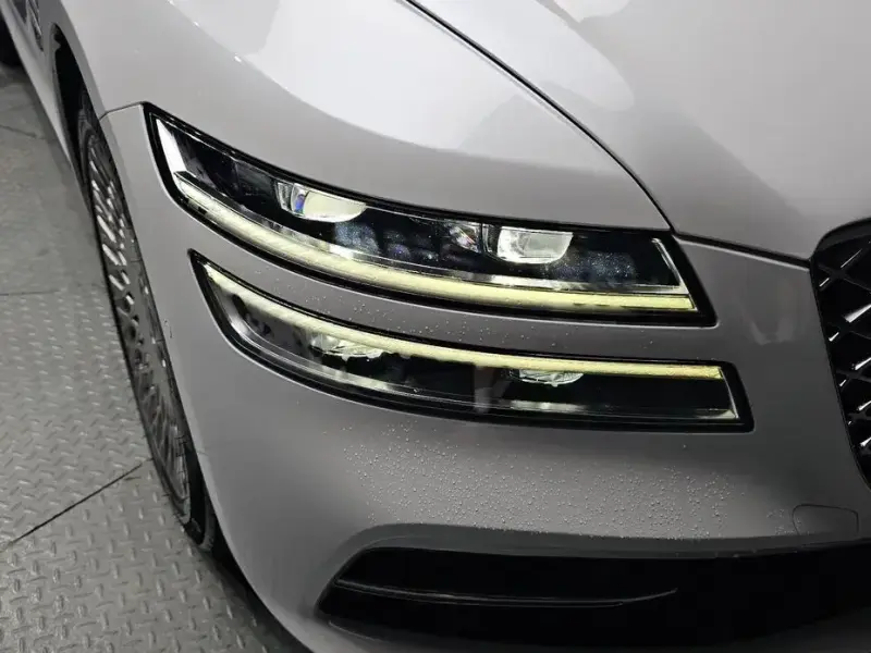 2023 Genesis G80 с пробегом 37 456 км