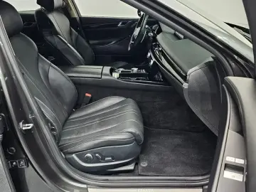 2023 Genesis G80 с пробегом 98 820 км