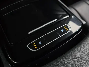2023 Genesis G80 с пробегом 98 820 км