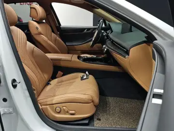 2023 Genesis G80 с пробегом 37 456 км