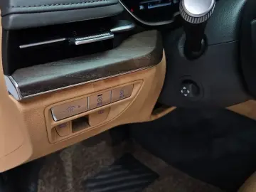2023 Genesis G80 с пробегом 37 456 км