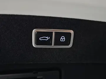2023 Genesis G80 с пробегом 37 456 км