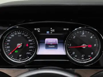 2019 Mercedes-Benz E-Класс с пробегом 106 890 км