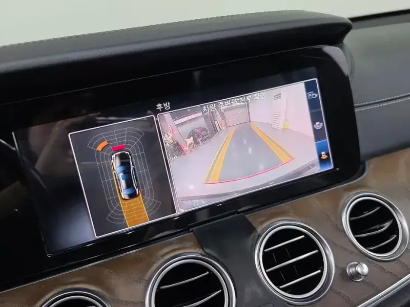 2019 Mercedes-Benz E-Класс с пробегом 106 890 км
