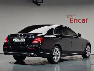 2019 Mercedes-Benz E-Класс с пробегом 85 231 км