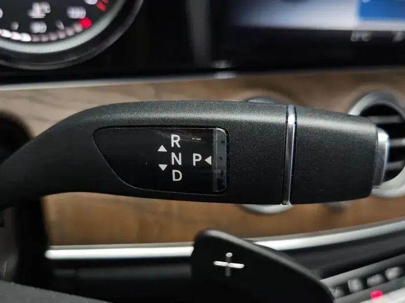 2019 Mercedes-Benz E-Класс с пробегом 85 231 км