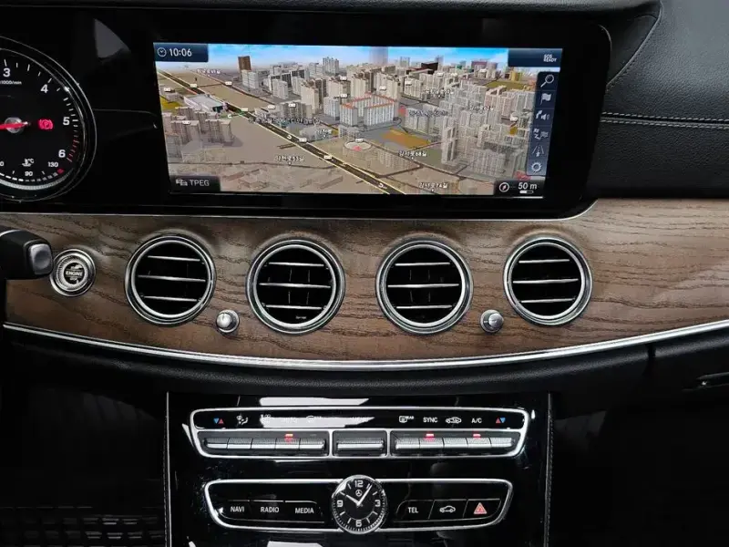 2019 Mercedes-Benz E-Класс с пробегом 85 231 км