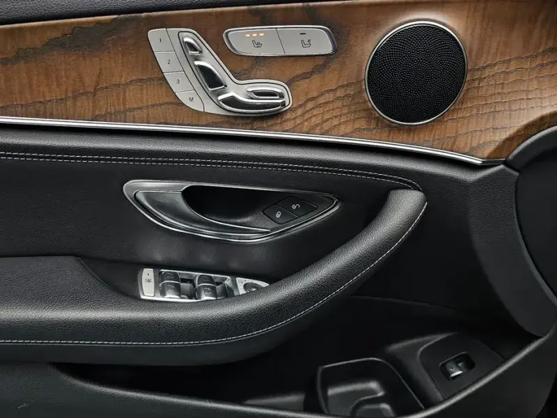 2019 Mercedes-Benz E-Класс с пробегом 85 231 км