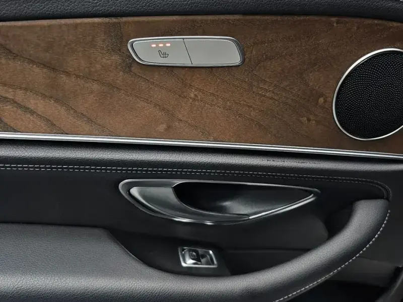 2019 Mercedes-Benz E-Класс с пробегом 85 231 км