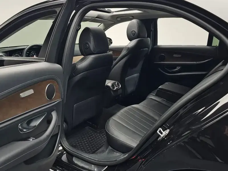 2019 Mercedes-Benz E-Класс с пробегом 85 231 км