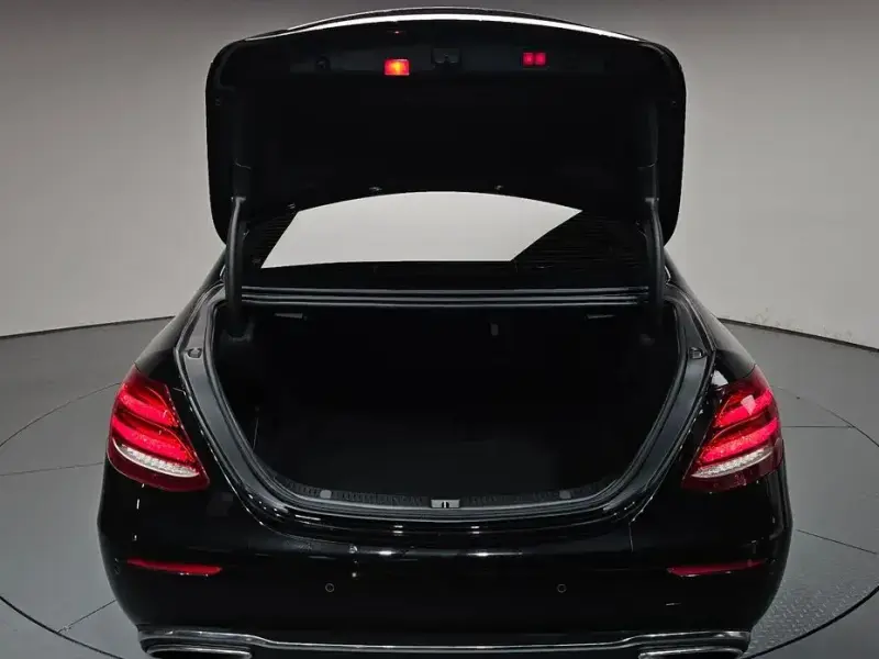 2019 Mercedes-Benz E-Класс с пробегом 85 231 км