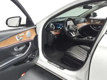 2018 Mercedes-Benz E-Класс с пробегом 90 551 км