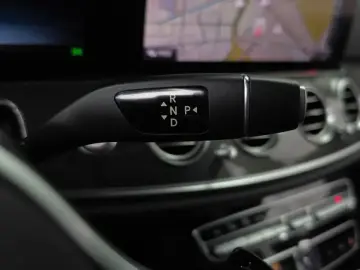 2019 Mercedes-Benz E-Класс с пробегом 104 805 км